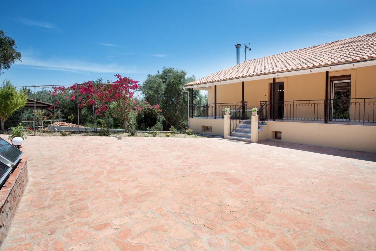 Olive Tree House Villa Evropouloi ภายนอก รูปภาพ
